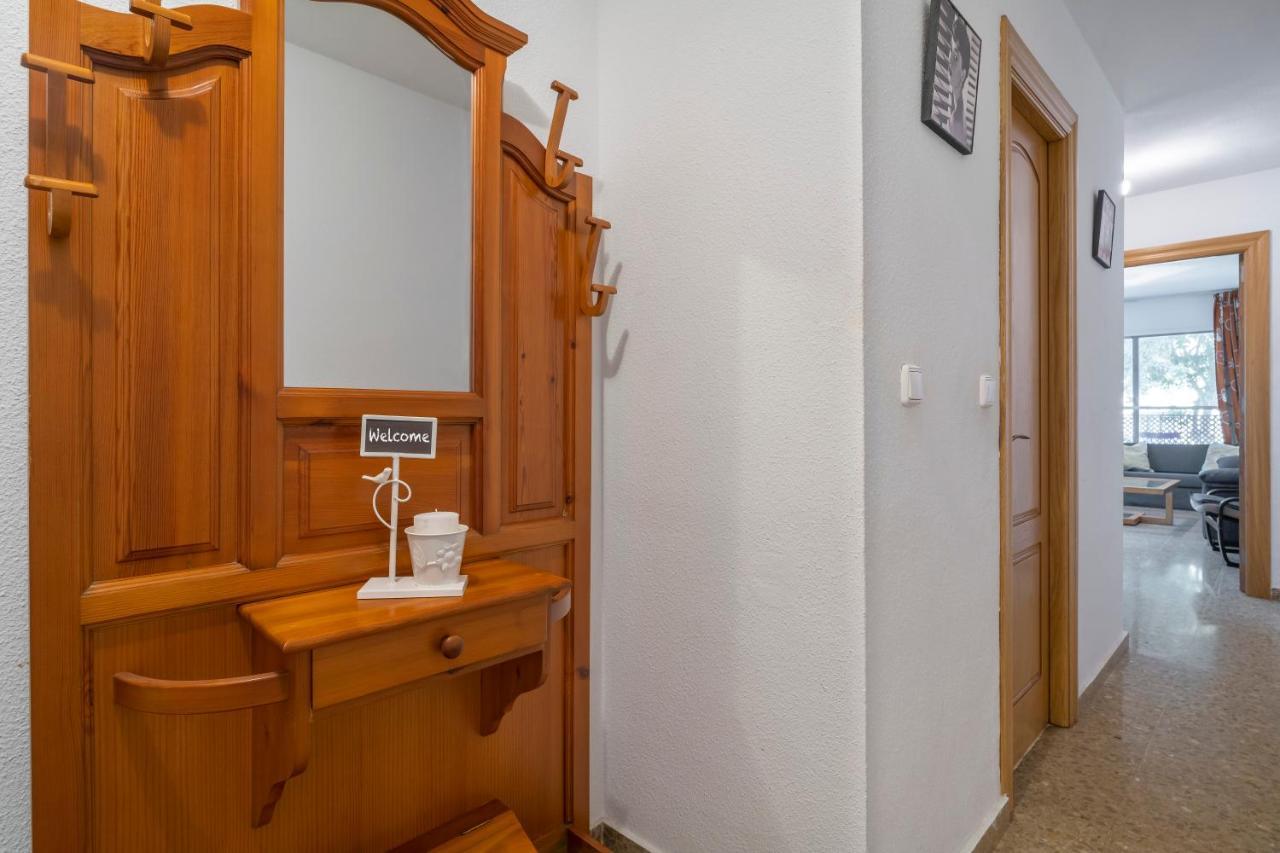 Amplio Piso Para Disfrutar Del Centro De Malaga Con Parking Gratuito Luaran gambar
